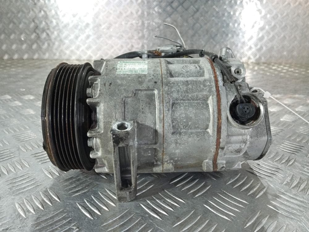 Компрессор кондиционера к Nissan  Serena C25 (05-12)