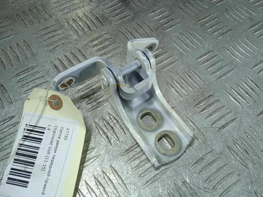 Петля двери передней правой к Chevrolet Volt 1 (10-15)