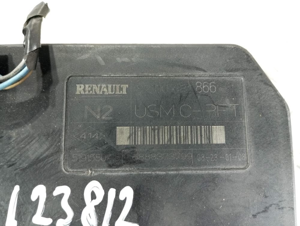 Блок комфорта к Renault Scenic 2 Рестайлинг (06-09)