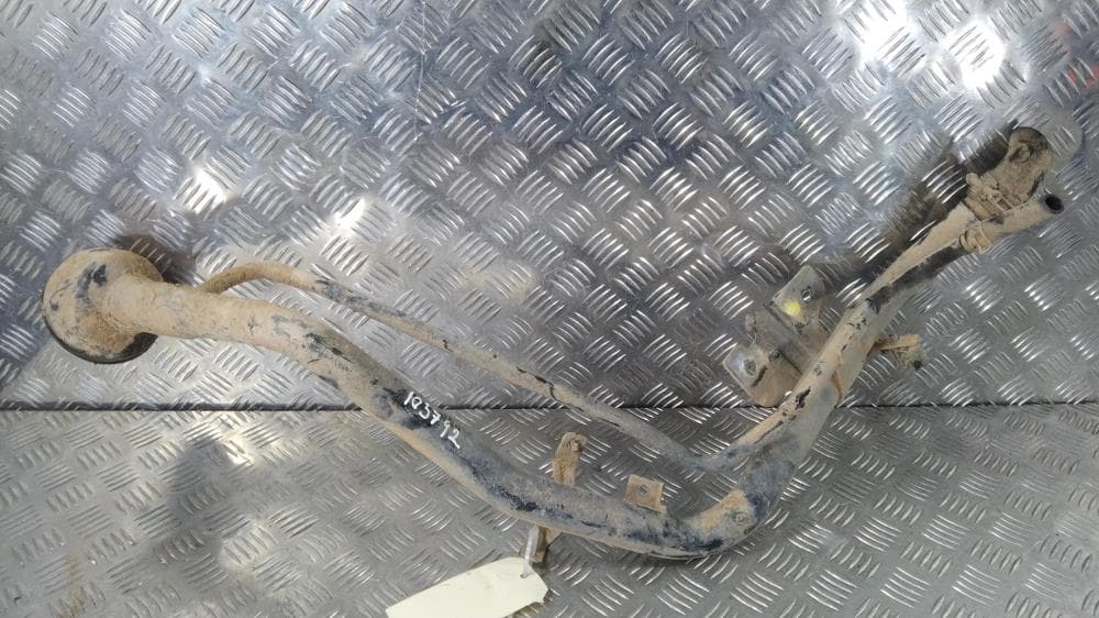 Горловина топливного бака к Nissan  Almera Tino (00-06)