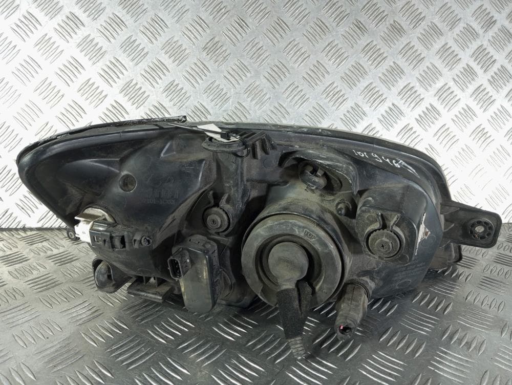 Фара левая к Hyundai Getz 1 (02-05)