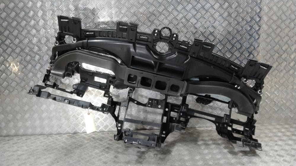 Панель передняя салона (торпедо) к Tesla Model X (15-21)