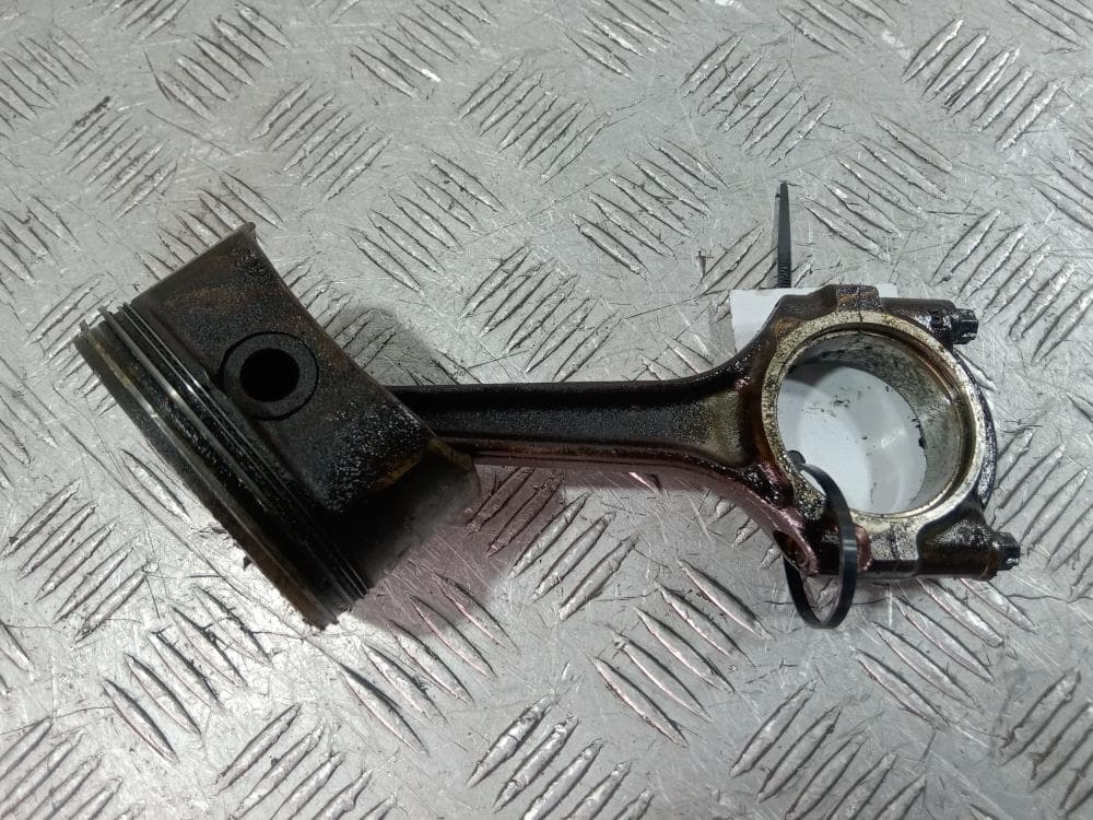 Поршень к Opel Astra G (98-04)