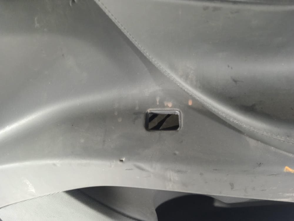 Обшивка двери передней правой (дверная карта) к Tesla Model X (15-21)