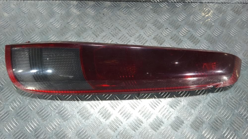 Фонарь задний правый к Nissan  X-Trail T30 (01-04)