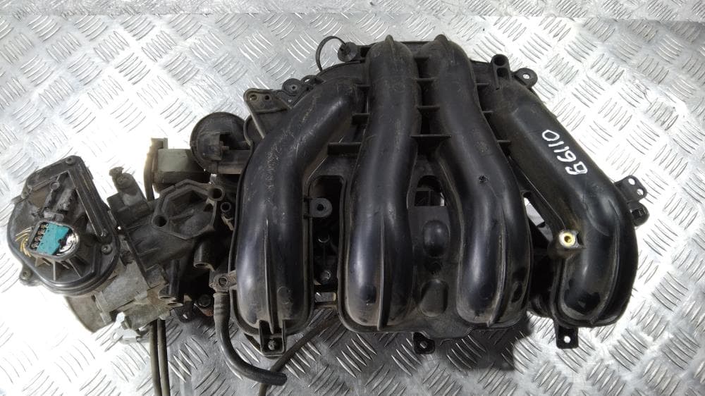 Коллектор впускной к Volvo V50 (03-10)