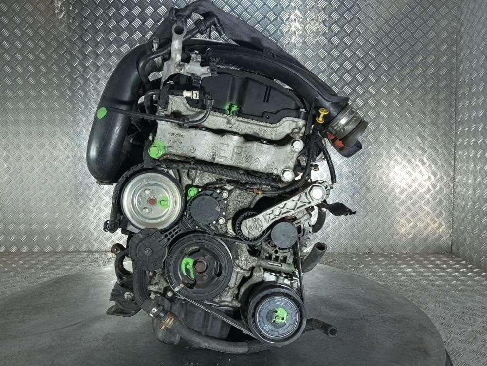 Двигатель к Peugeot 3008 1 (10-13)