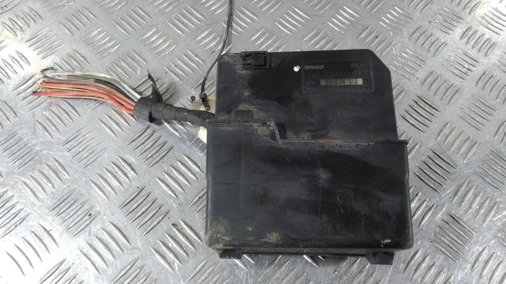Блок комфорта к Renault Megane 2 Рестайлинг (06-09)