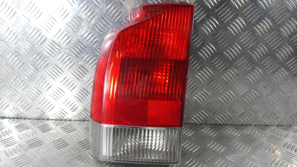 Фонарь задний левый к Volvo XC70 2 (00-05)