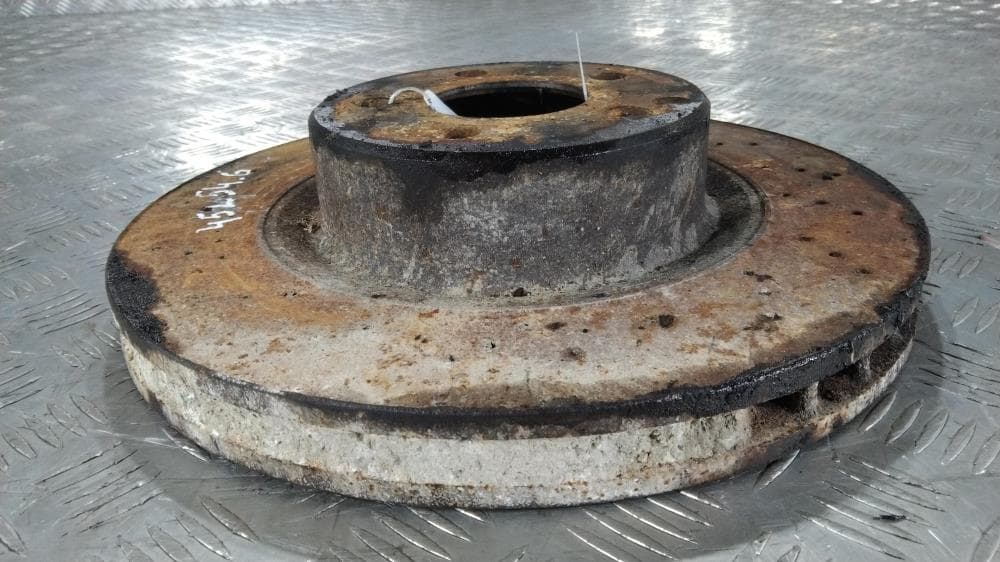 Диск тормозной передний к Mercedes S W220 (98-02)