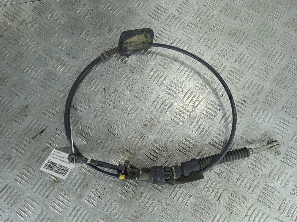Трос кулисы КПП к Mitsubishi Outlander 2 (07-10)