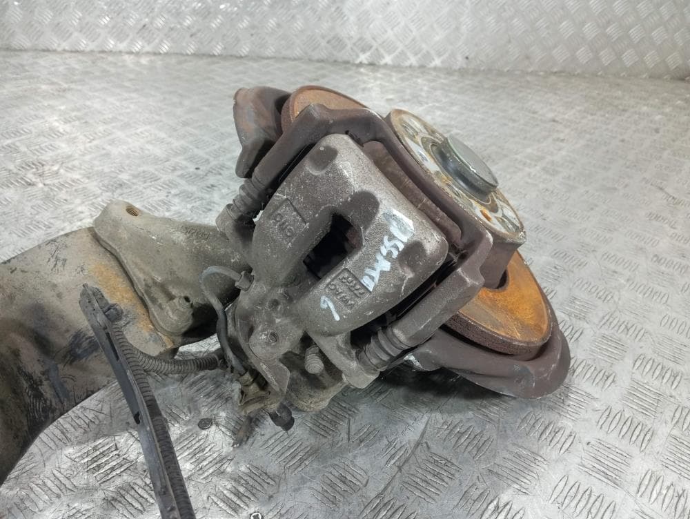 Кулак задний правый к Volkswagen Passat B6 (05-10)
