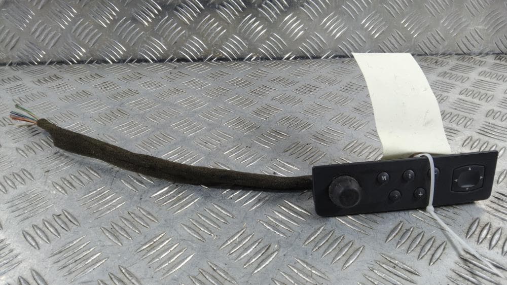 Блок кнопок к Renault Scenic 2 (03-06)