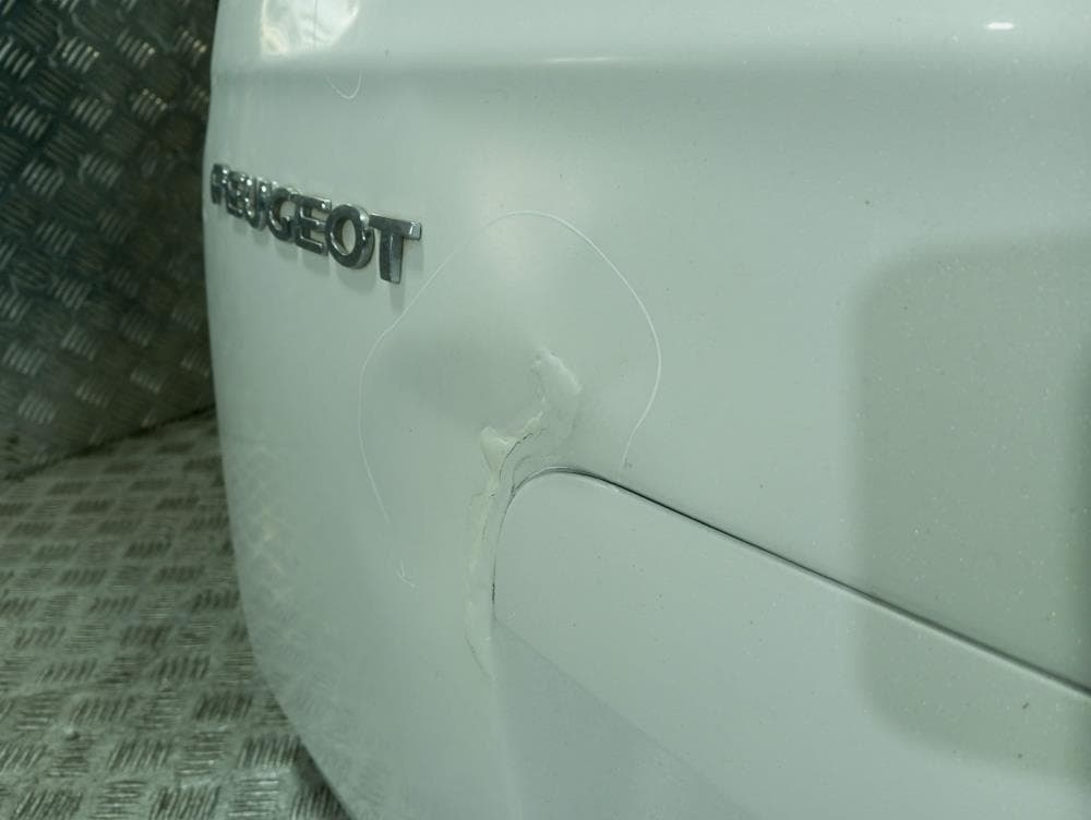 Крышка багажника (дверь 3-5) к Peugeot 5008 1 (09-13)