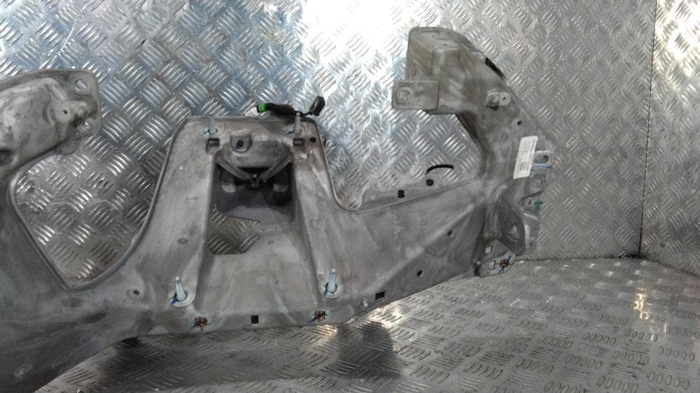 Усилитель торпедо к Jeep Grand Cherokee WL (21-24)