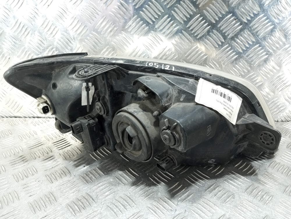Фара левая к Hyundai Getz 1 (02-05)
