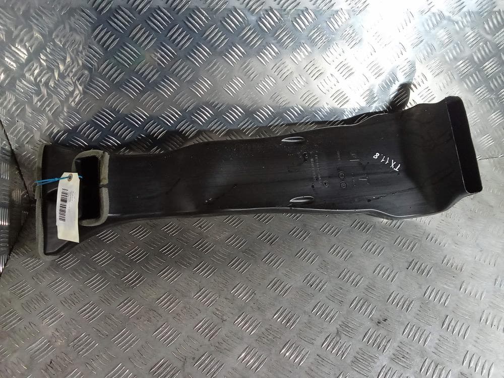 Воздуховод к Tesla Model X (15-21)