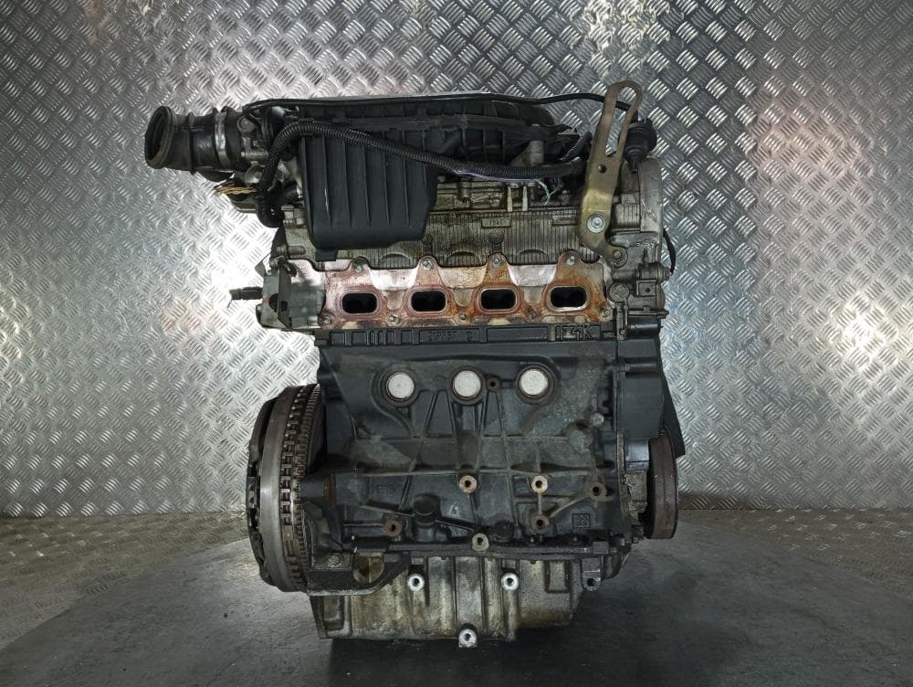 Двигатель к Renault Megane 2 (02-06)