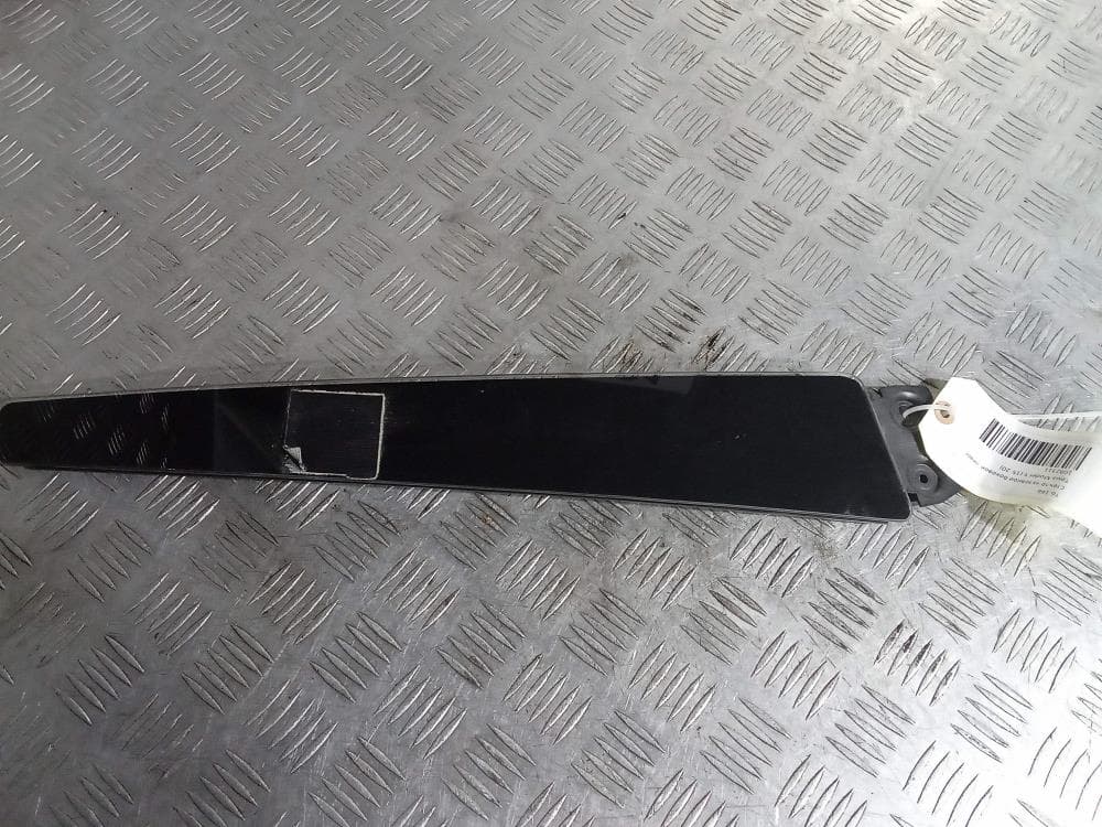 Стекло кузовное боковое левое к Tesla Model X (15-21)