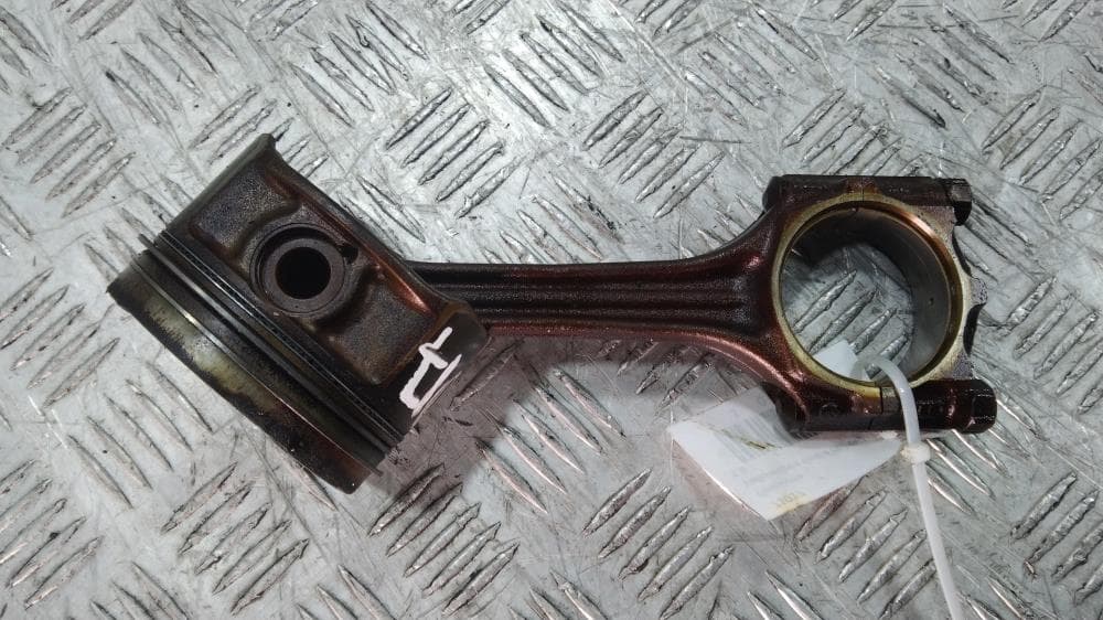 Поршень к Volkswagen Golf 4 (97-06)