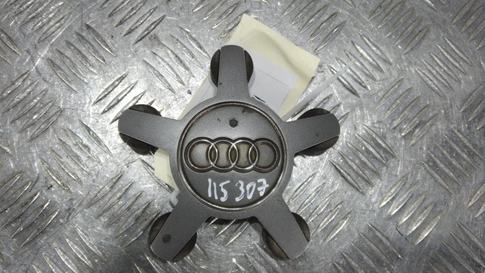 Колпачок литого диска к Audi A4 B8/8K (07-11)