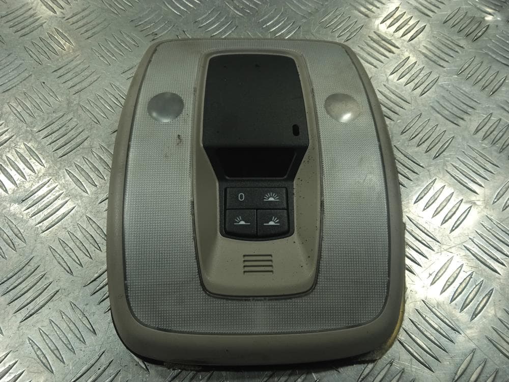 Фонарь салона (плафон) к Volvo V70 3 (07-13)