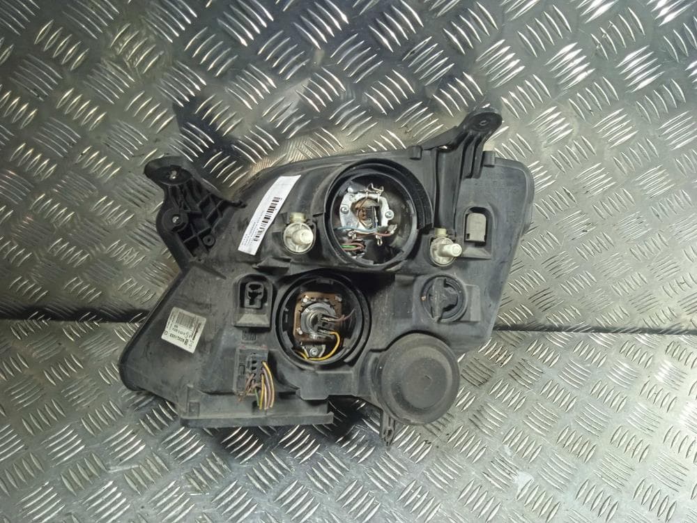 Фара правая к Opel Meriva 1 (02-06)