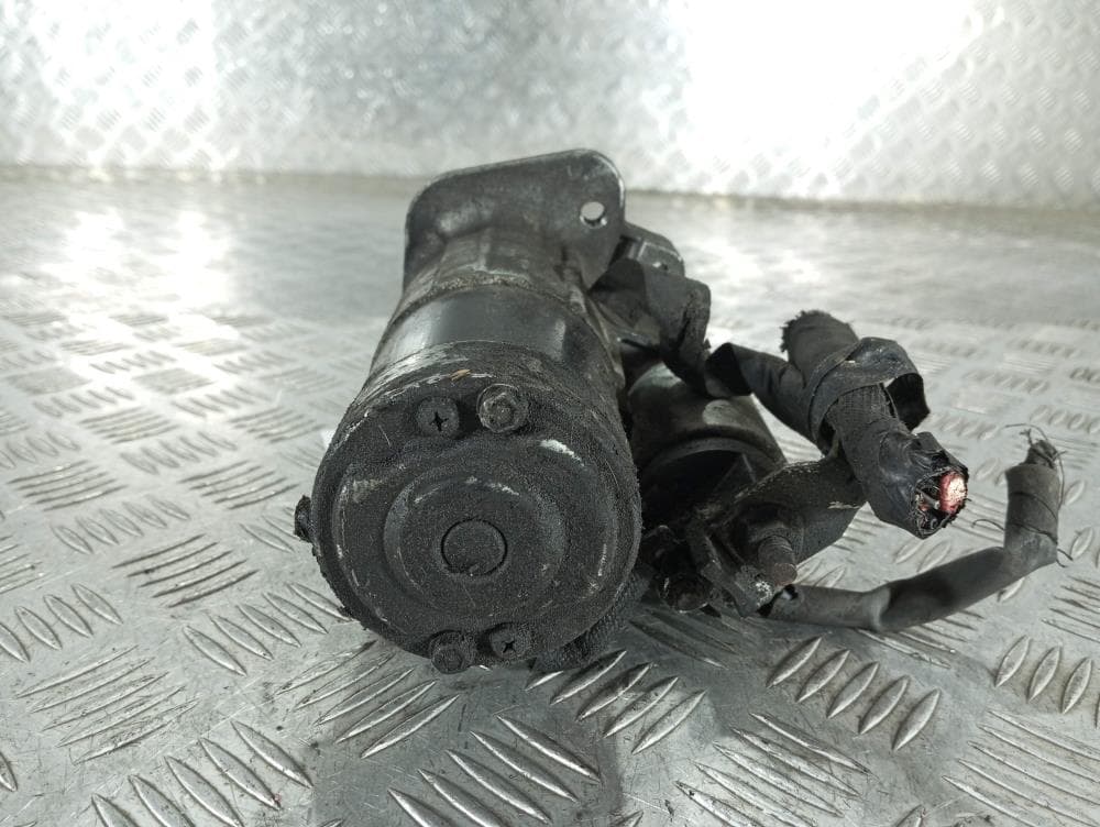 Стартер к Renault Megane 2 (02-06)