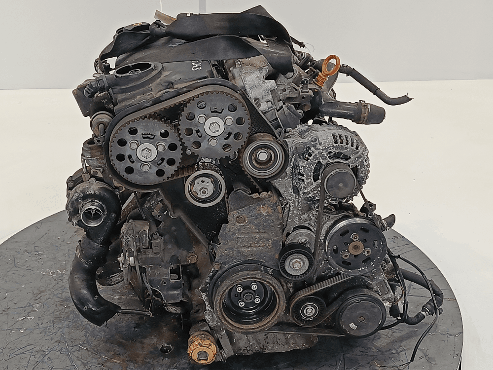Двигатель к Audi A4 B7 (04-09)