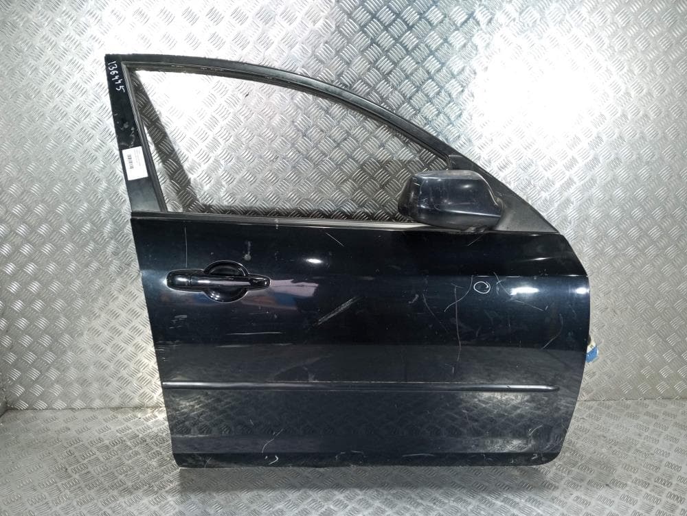 Дверь передняя правая к Mazda 3 BK (03-06)