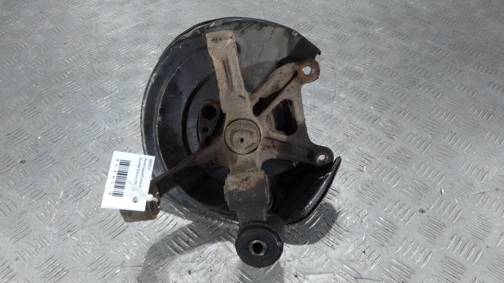 Кулак задний левый к Hyundai Elantra J2 (95-98)