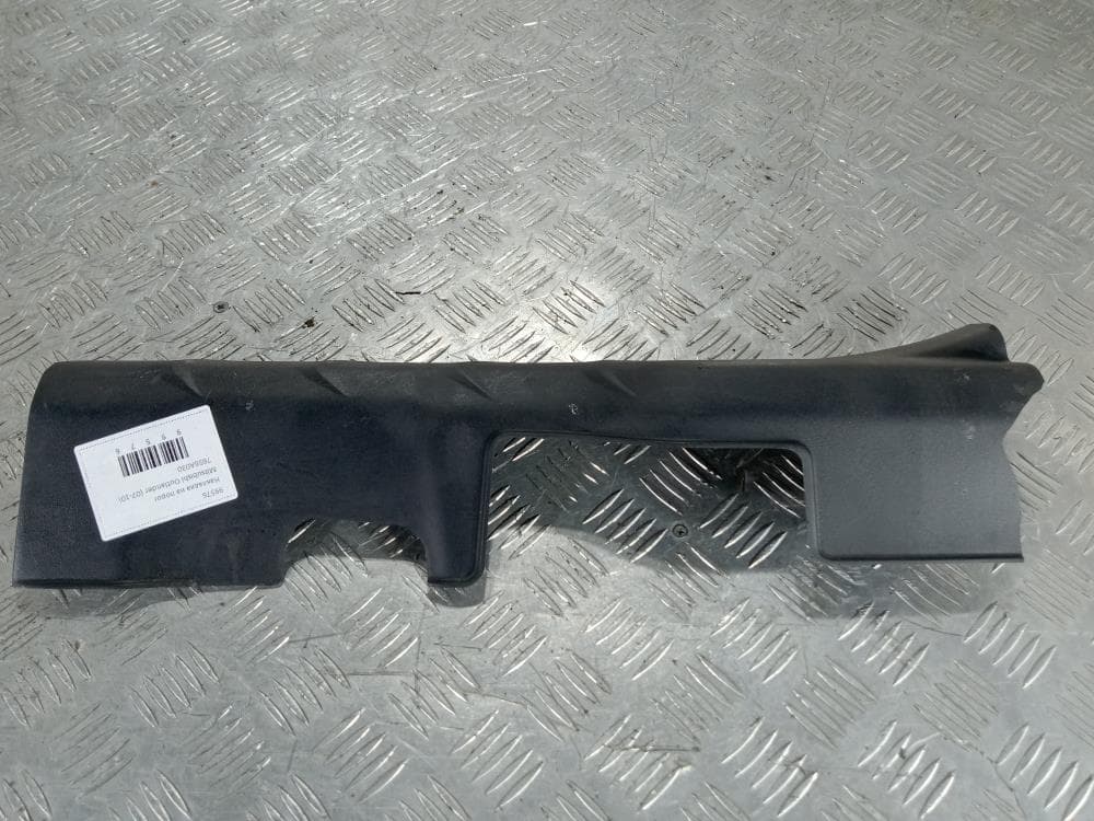 Накладка на порог к Mitsubishi Outlander 2 (07-10)
