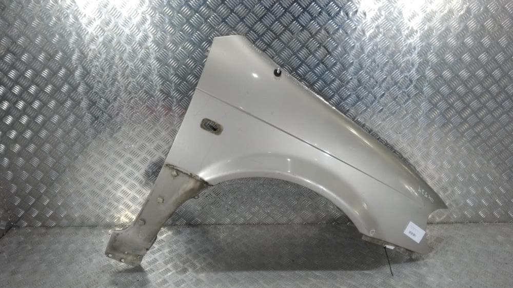 Крыло переднее правое к Kia Carnival 1 Рестайлинг (02-06)