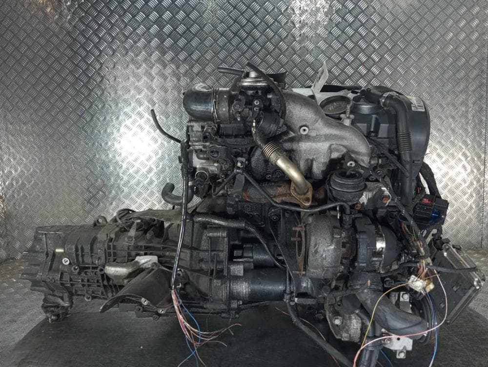 Двигатель к Audi A4 B6 (01-05)
