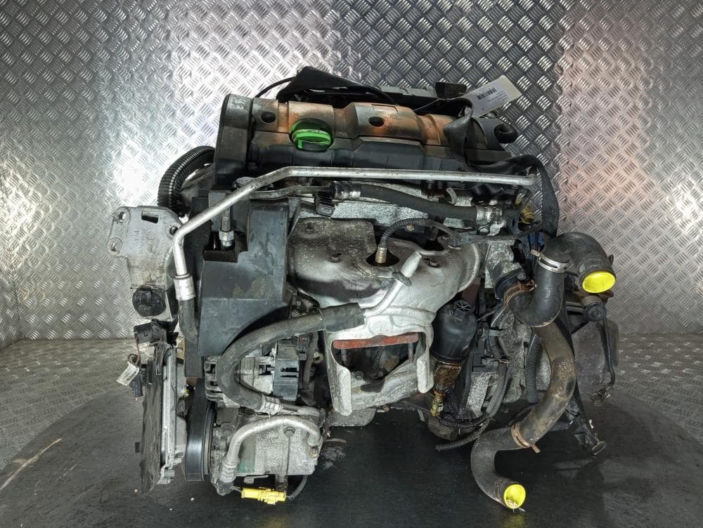 Двигатель к Peugeot 307 (01-05)