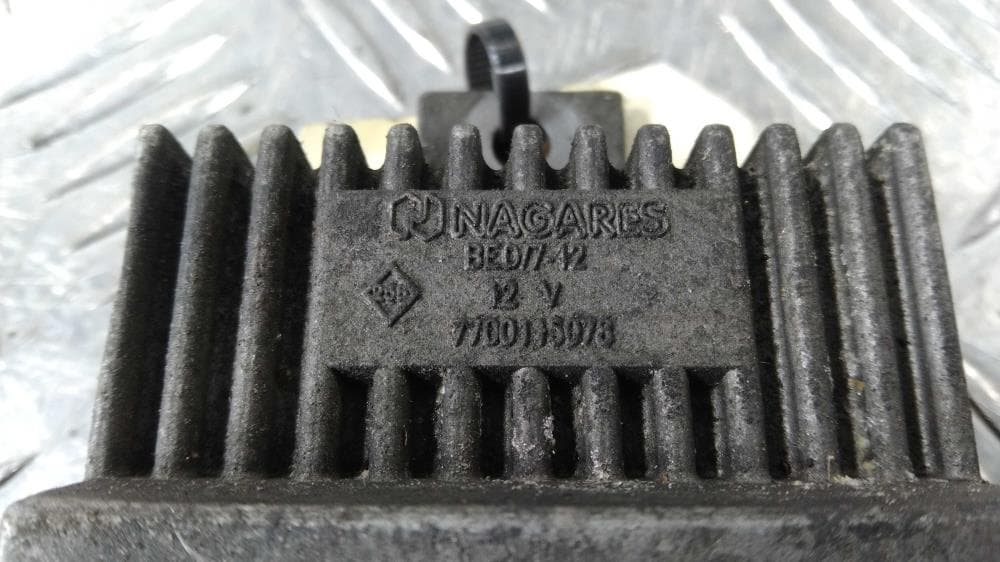 Реле накала свечей к Volvo S40 1 Рестайлинг (00-04)