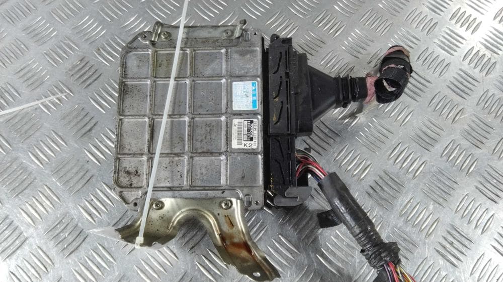 Блок управления двигателем к Toyota Voxy R70 (07-10)