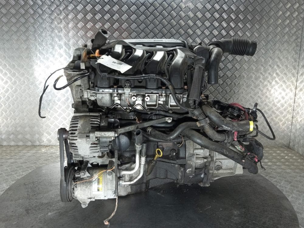 Двигатель к Renault Scenic 2 (03-06)