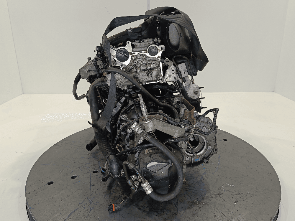 Двигатель к Renault Laguna 2 (01-05)