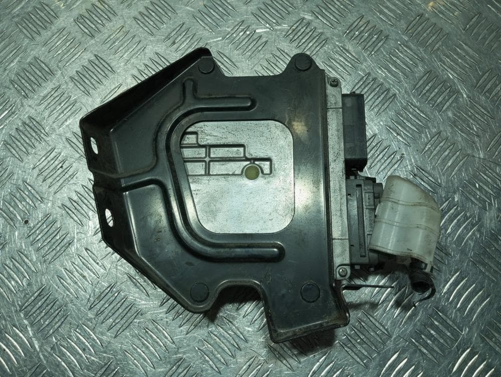 Блок управления двигателем к Mitsubishi Colt 6 (02-08)
