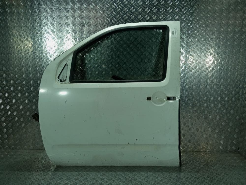 Дверь передняя левая к Nissan  Pathfinder R51 (04-10)