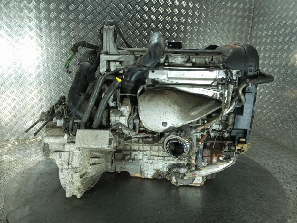 Двигатель к Volvo S60 1 (00-04)