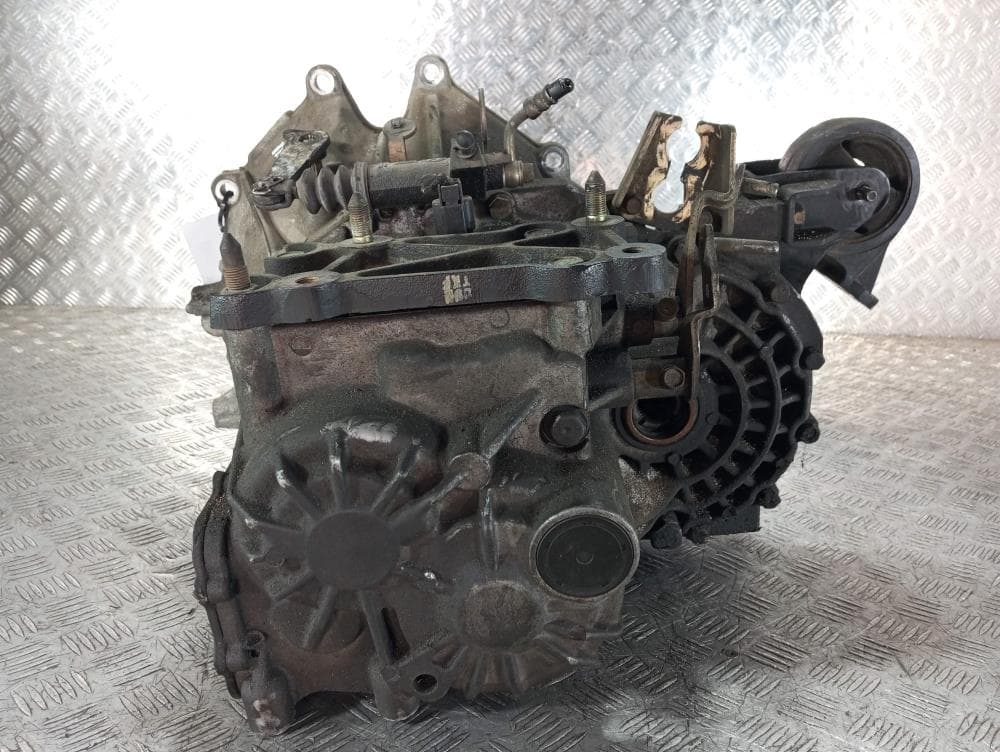 КПП механическая (МКПП) к Hyundai Sonata 4 (98-01)