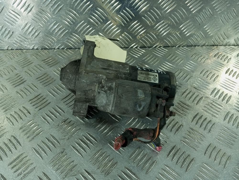 Стартер к Renault Megane 2 (02-06)