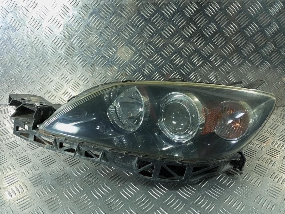 Фара левая к Mazda 3 BK (03-06)