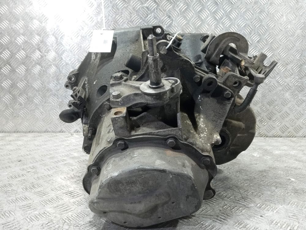 КПП механическая (МКПП) к Citroen C4 Picasso 1 (06-13)