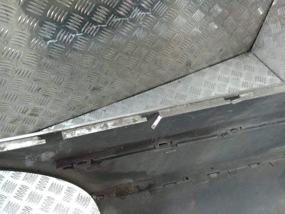 Бампер задний к Volkswagen Passat B6 (05-10)