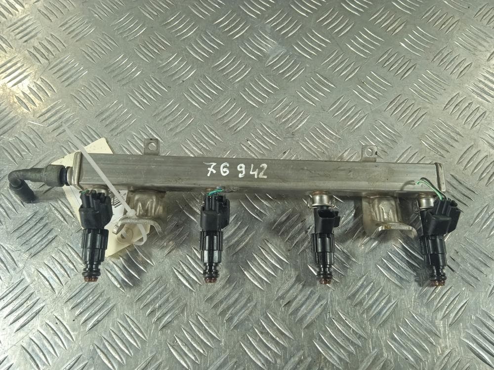Топливная рампа к Mazda 3 BK (03-06)