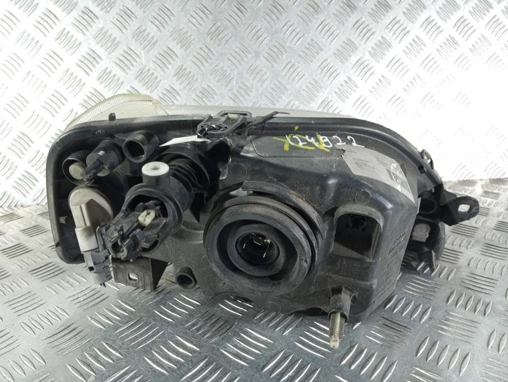 Фара левая к Renault Logan 1 (04-09)