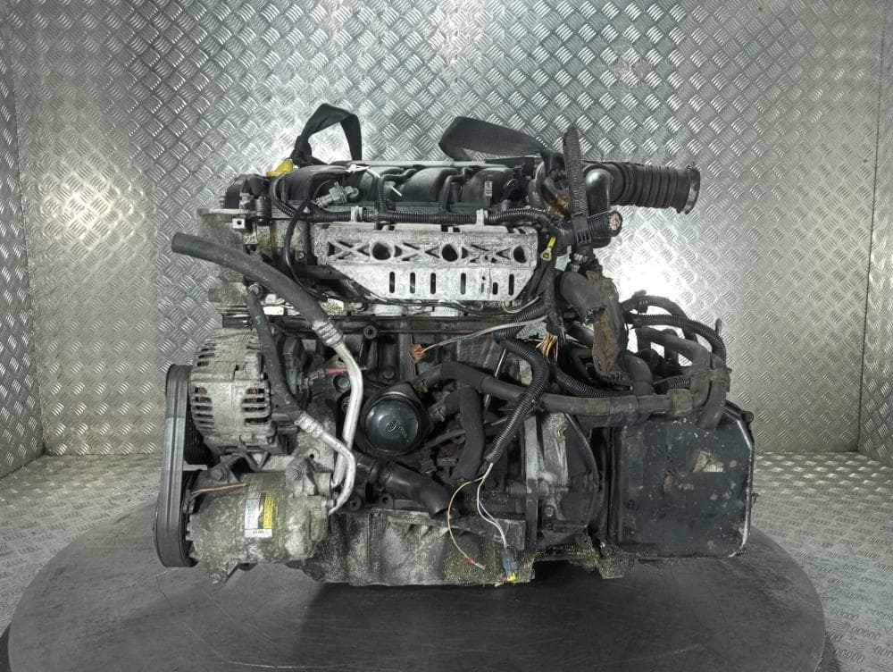 Двигатель к Renault Megane 2 (02-06)